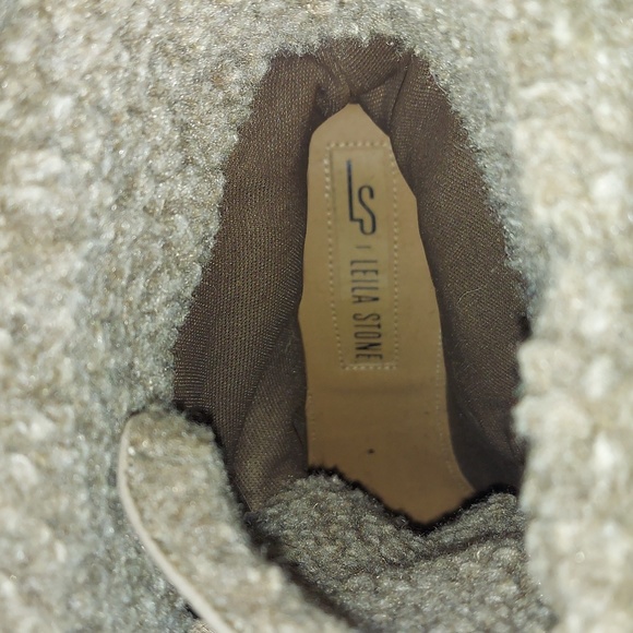 Womens boots - Picture 5 of 9